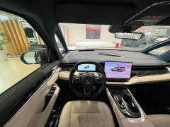 Zeekr Geely Zeekr 009 Seven-Seat Aisle Version 108kWh - ფოტო 13