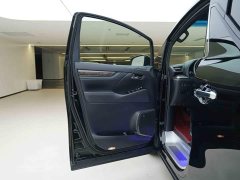 Toyota Alphard Hybrid 2.5L Premium Edition - ფოტო 16