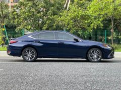 Lexus ES 2022 300h Premium Edition - ფოტო 17