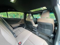 Lexus ES 2022 300h Premium Edition - ფოტო 7