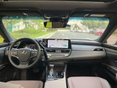 Lexus ES 2022 300h Premium Edition - ფოტო 9