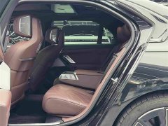 BMW i7 eDrive50L M Sport Luxury Package - ფოტო 8