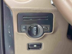 Mercedes-Benz Vito 2020 2.0T Elite 7-Seater - ფოტო 18