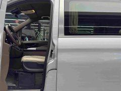 Mercedes-Benz Vito 2020 2.0T Elite 7-Seater - ფოტო 7