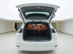 Li Auto L7 Pro - ფოტო 5