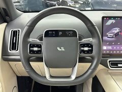 Li Auto L8 2024 Pro - ფოტო 14