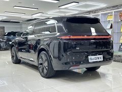 Li Auto L8 2024 Pro - ფოტო 4