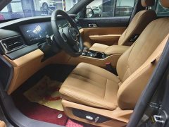 Li Auto ONE 2020 Extended Range 6-Seater - ფოტო 4