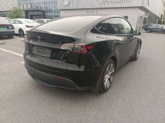 Tesla Model Y 2022 Facelift Rear-Wheel Drive - ფოტო 11