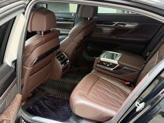 BMW 7 Series 740Li Premier M Sport Package - ფოტო 5