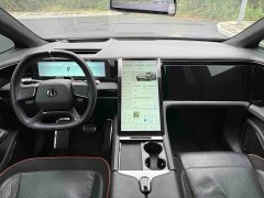 HiPhi X Founder Edition 6-Seater - ფოტო 12