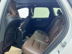 Volvo XC60 Plug-in Hybrid T8 Plug-in Hybrid AWD Smart Remote Luxury Edition - ფოტო 16