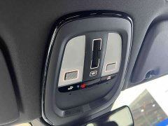 Volvo XC60 Plug-in Hybrid T8 Plug-in Hybrid AWD Smart Remote Luxury Edition - ფოტო 19