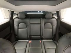 Tesla Model Y Rear-Wheel Drive - ფოტო 15