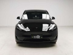 Tesla Model Y Rear-Wheel Drive - ფოტო 2