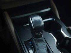 Lexus ES 200 Premium Edition - ფოტო 8