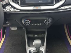 Kia Yepao Yipao 1.4L CVT Fun Sunroof Edition - ფოტო 16