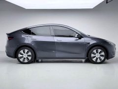 Tesla Model Y 2022 Facelift Rear-Wheel Drive - ფოტო 15