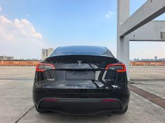 Tesla Model Y 2022 Facelift Rear-Wheel Drive - ფოტო 8