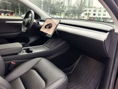 Tesla Model Y Rear-Wheel Drive - ფოტო 5