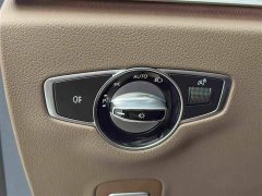 Mercedes-Benz E-Class New Energy E 350 e L Plug-in Hybrid Sport Sedan - ფოტო 17
