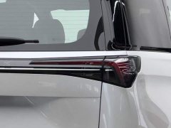 Buick GL8 Land Business Class Comfort DG Edition - ფოტო 6