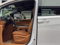 Buick GL8 Land Business Class Comfort DG Edition - ფოტო 8