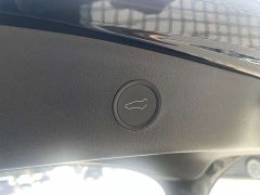 Tesla Model 3 Performance All-Wheel Drive - ფოტო 17