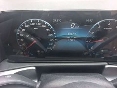 Mercedes-Benz GLB 200 Dynamic - ფოტო 8