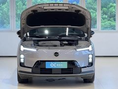 Volvo XC70 Plug-in Hybrid 2026 Two-Wheel Drive Long Range Core - ფოტო 15