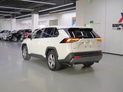 Toyota RAV4 2020 2.0L CVT FWD Fashion Edition - ფოტო 5