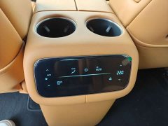 IM Motors Zhiji LS8 52 Max Luxury Six-Seater - ფოტო 14