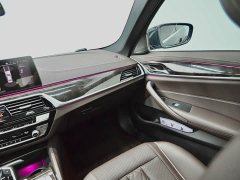 BMW 5 Series 525Li M Sport Package - ფოტო 11