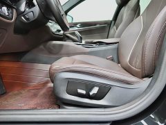 BMW 5 Series 525Li M Sport Package - ფოტო 16