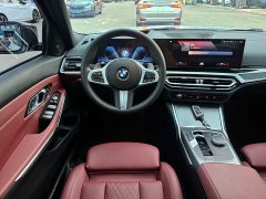 BMW 3 Series 330i M Sport Night Edition Package - ფოტო 7