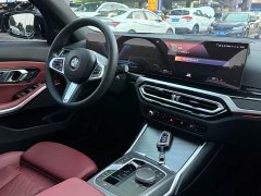 BMW 3 Series 330i M Sport Night Edition Package - ფოტო 9