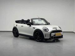 BMW MINI 2.0T COOPER S King's Cross Special Edition - ფოტო 2