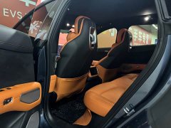 Xiaomi YU7 Four-Wheel Drive Pro - ფოტო 10