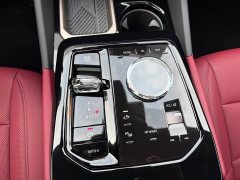 BMW 5 Series 530Li Luxury M Sport Package - ფოტო 15