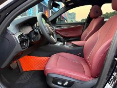 BMW 5 Series 530Li xDrive M Sport Package - ფოტო 11