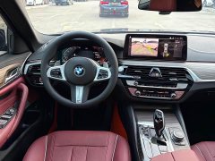 BMW 5 Series 530Li xDrive M Sport Package - ფოტო 9
