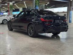 BMW 3 Series 325Li M Sport Night Edition Package - ფოტო 10
