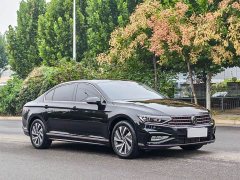 Volkswagen Magotan 2023 2 Million Units Anniversary Edition 280TSI DSG Comfort - ფოტო 3