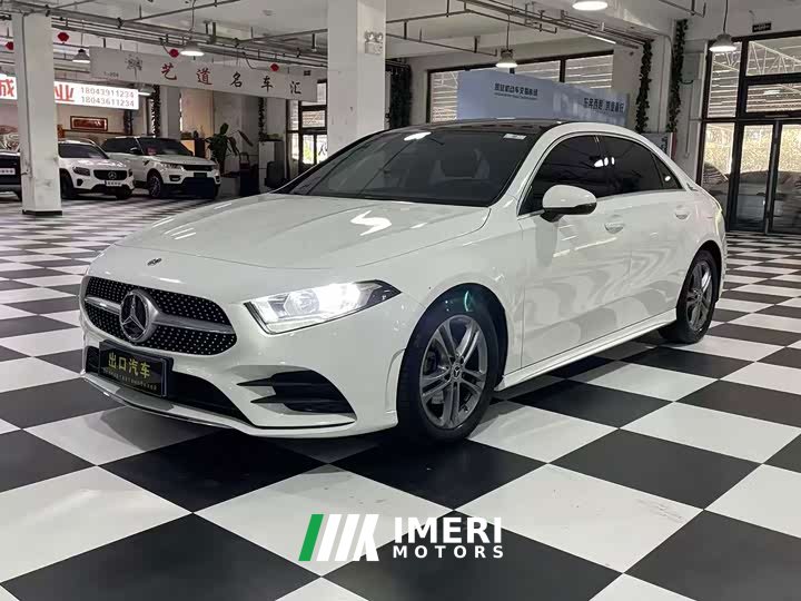 Mercedes-Benz A-Class Facelift A 180 L Sport Sedan