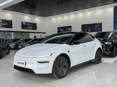 Tesla Model Y Rear-Wheel Drive - ფოტო 1