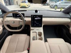 NIO ET7 75kWh Executive - ფოტო 8