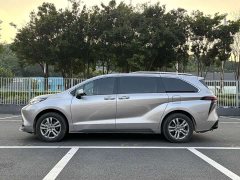 Toyota Sienna 2024 2.5L Hybrid AWD Premium - ფოტო 4