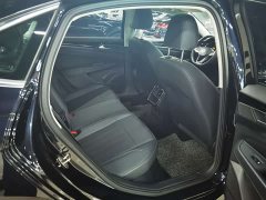Volkswagen Passat Outstanding Edition 280TSI Business Version - ფოტო 5