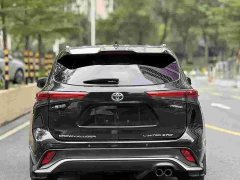 Toyota Crown Land Cruiser Crown Venza 2.5L HEV AWD Premier - ფოტო 4