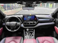 Toyota Crown Land Cruiser Crown Venza 2.5L HEV AWD Premier - ფოტო 5